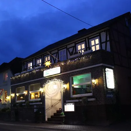 מלון Garni Zur Linde היטזאקר