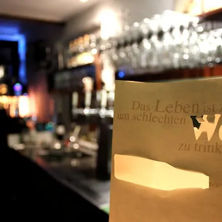 מלון Garni Zur Linde