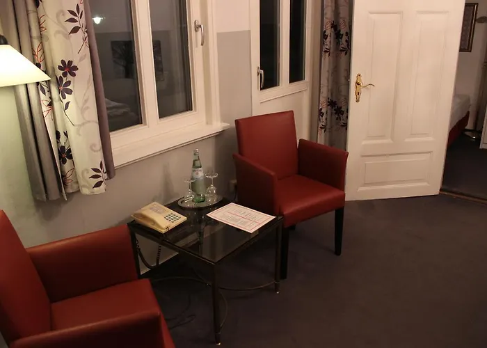 Отель Garni Zur Linde 2*