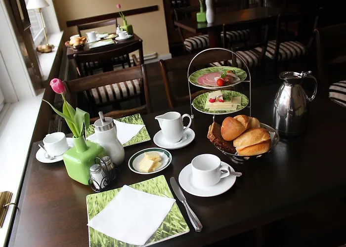 Отель Garni Zur Linde Хитцаккер